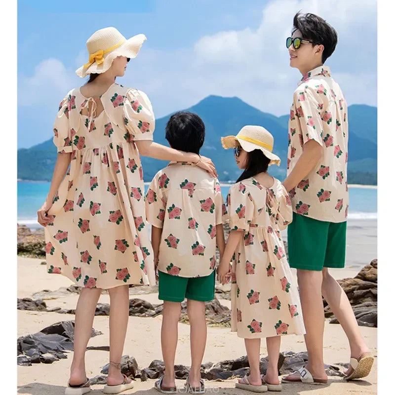 Dress 2025 Woman Look Family Matching  Korean Mom and Daughter Resorts Floral Clothes Dad Son Shirts Outfits Vacation Holiday
