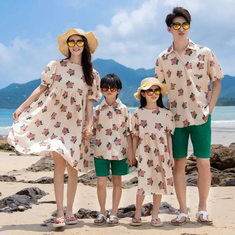 Dress 2025 Woman Look Family Matching  Korean Mom and Daughter Resorts Floral Clothes Dad Son Shirts Outfits Vacation Holiday