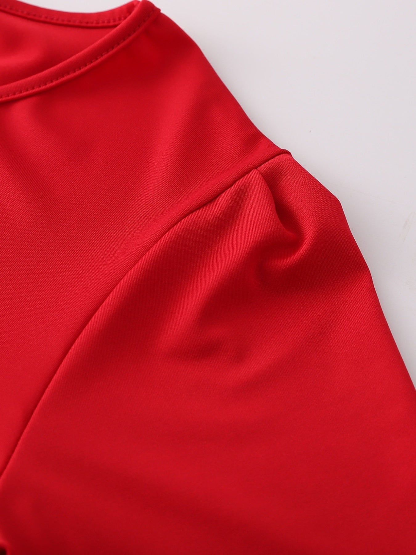 Women'S Plus Size Floral Print Red Colorblock Midi Dress with Short Sleeves - Elegant Crew Neck, Medium Stretch Polyester Fabric, Perfect for All Seasons